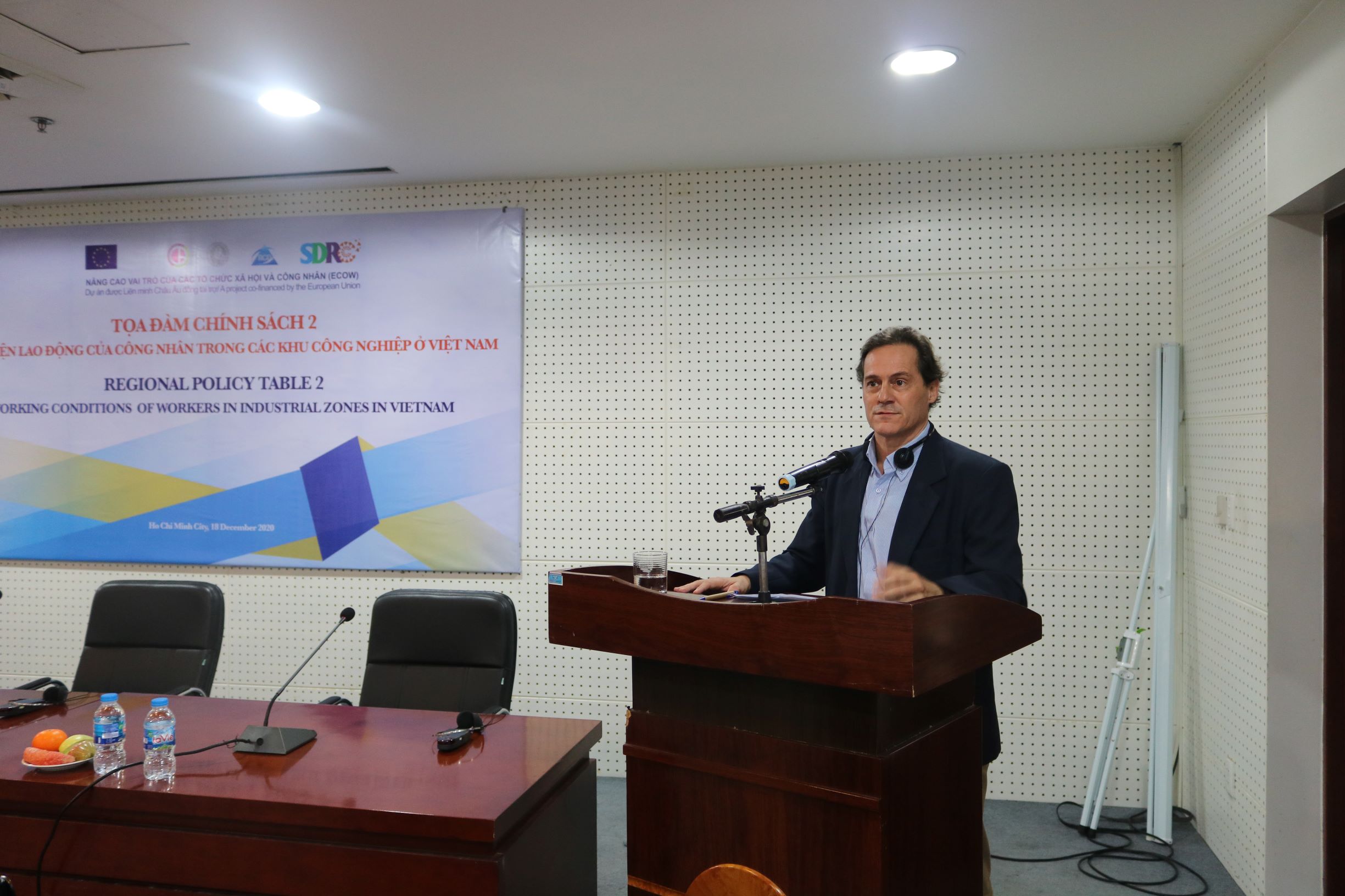 Mr. Jesús Lavina, Deputy Head of the Cooperation Department, EU Delegation to Vietnam delivered a speech