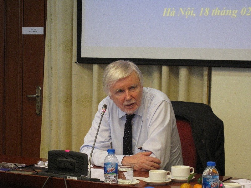 Prof.Dr. Erkki Tuomioja presented the presentation at the seminar