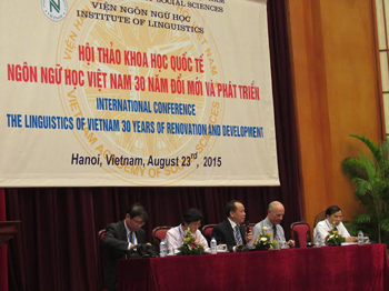 The chairmen moderated the Conference